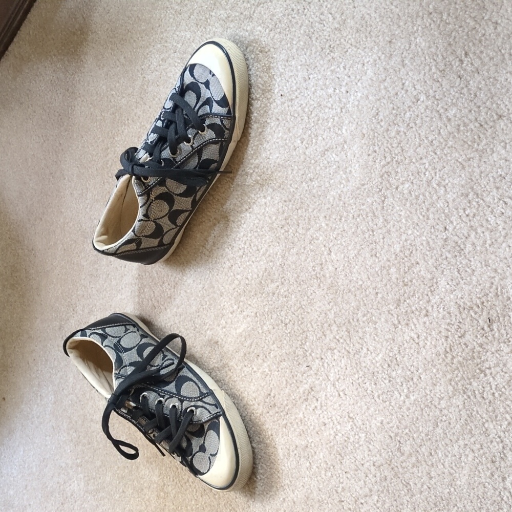 Coach Shoes, Size 7. Worn A Few Times. Canvas, Leather & Rubber. - Picture 5 of 7